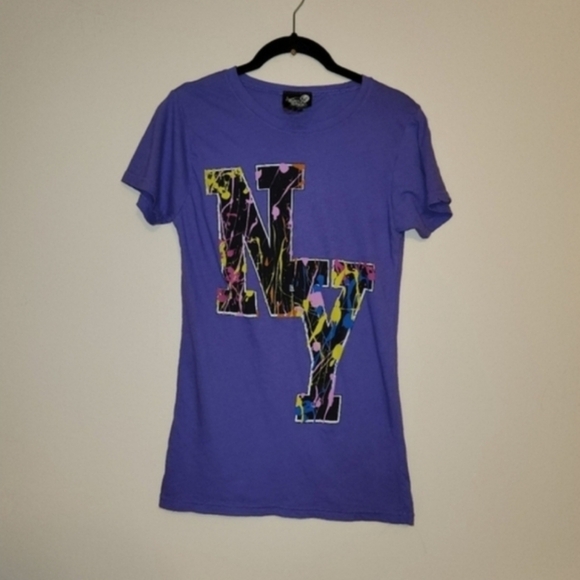 Target Tops - NYC Streetwear Short Sleeve Shirt